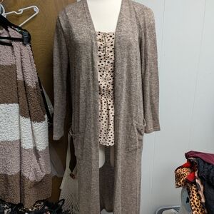this listing is for the long cardigan ONLY. knee length 3/4 sleeve, pocket on ea